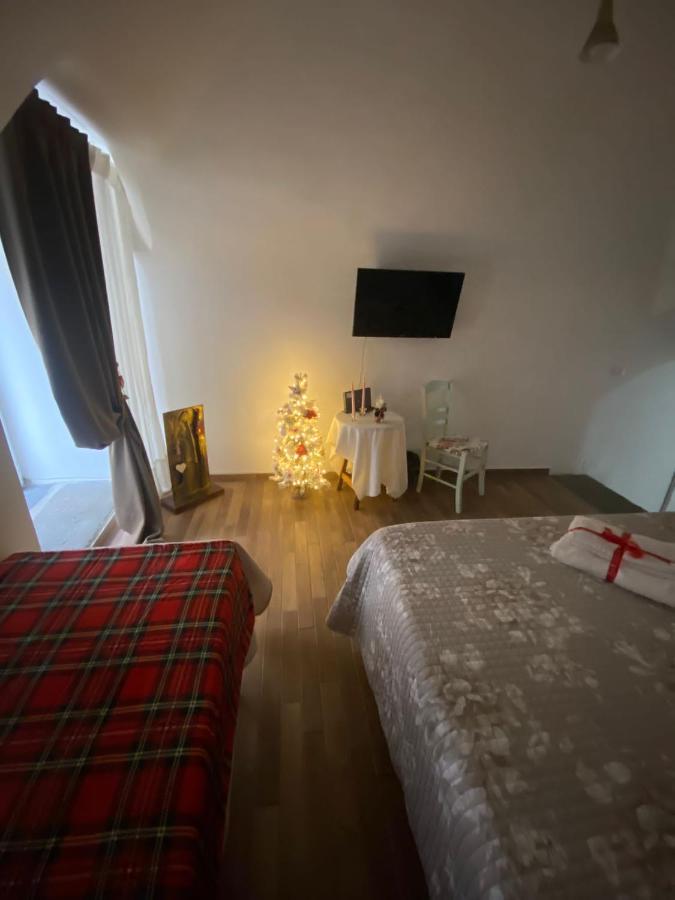 Bed and Breakfast Al Vicolo Di Эрколано Экстерьер фото